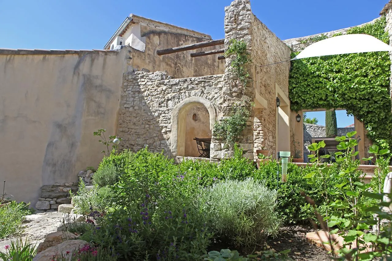 Couette-café Villa Velleron