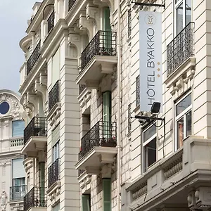 Hotel Byakko, Nizza