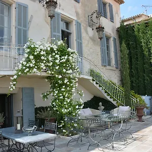 Frühstückspension Le Petit Chateau, Châteauneuf-de-Gadagne